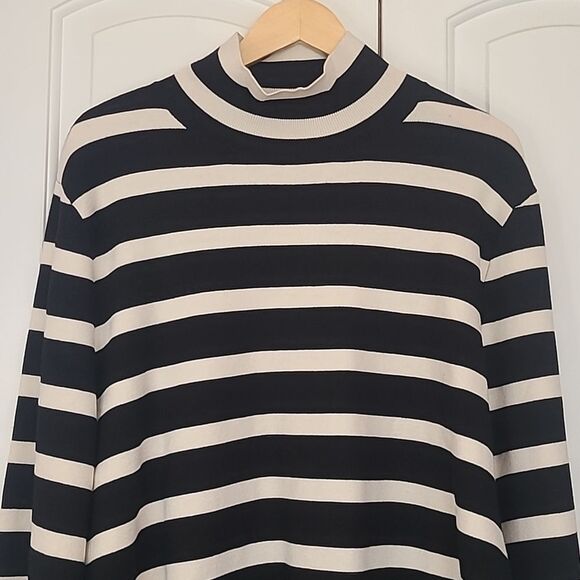 H&M Striped Mock Neck Sweater Black Cream Size M - Picture 3 of 12